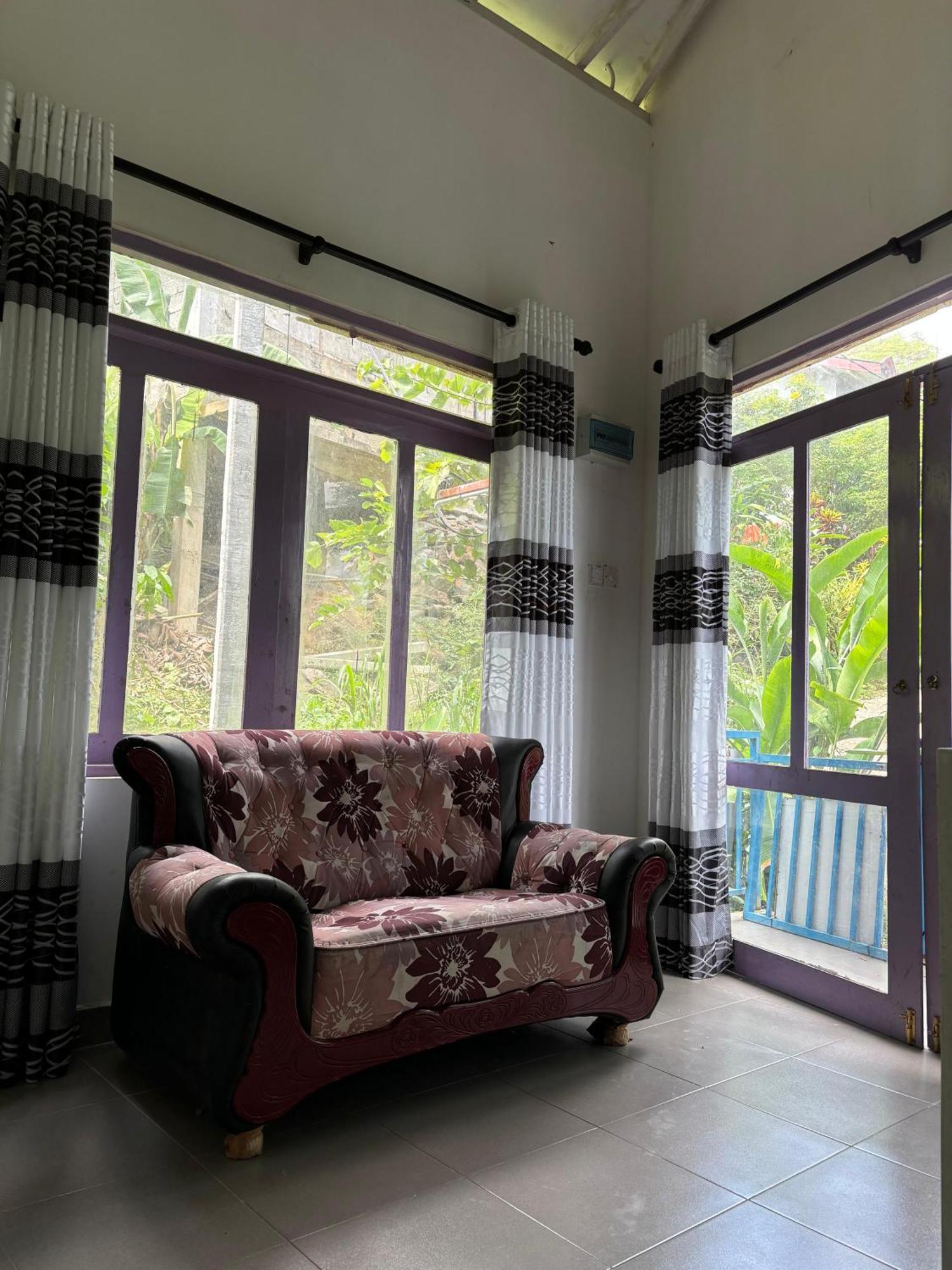 Hotel House 73 à Unawatuna Extérieur photo